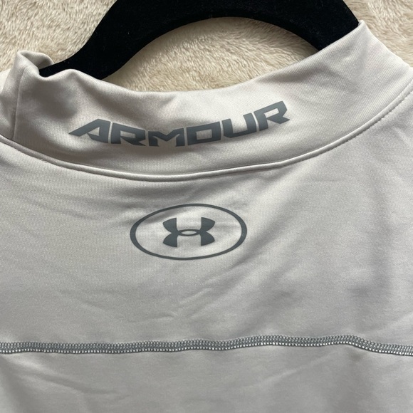 Under armour cold gear compression shirt women’s large running activewear - Picture 4 of 9